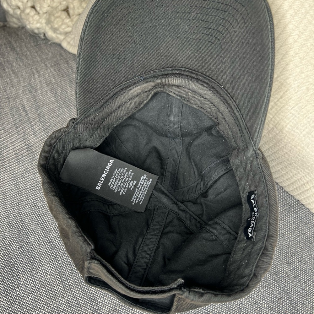 VINTAGE Balenciaga Logo Wave Baseball Hat Black Curved Brim SUPREME Condition - Picture 8 of 12